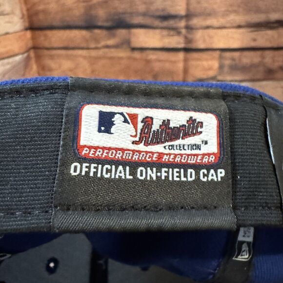 Chicago Cubs Fitted Hat Blue New Era 59Fifty Size 7 1/8 Authentic On-Field Cap - Picture 8 of 8